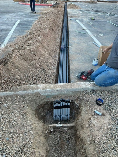 Electrician in Mesa, AZ (1)